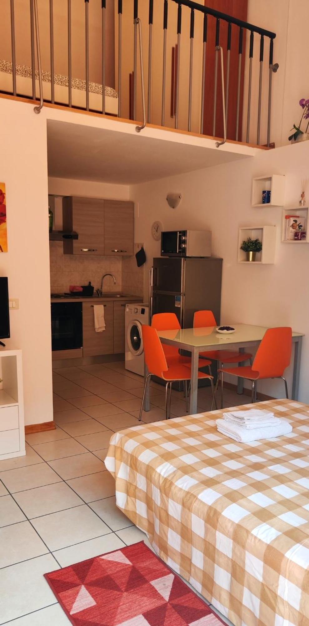 Gemme Fiorentine Apartments In Front Of The Train Station 5 Minutes From The Centre Free Parking Florencia Exterior foto